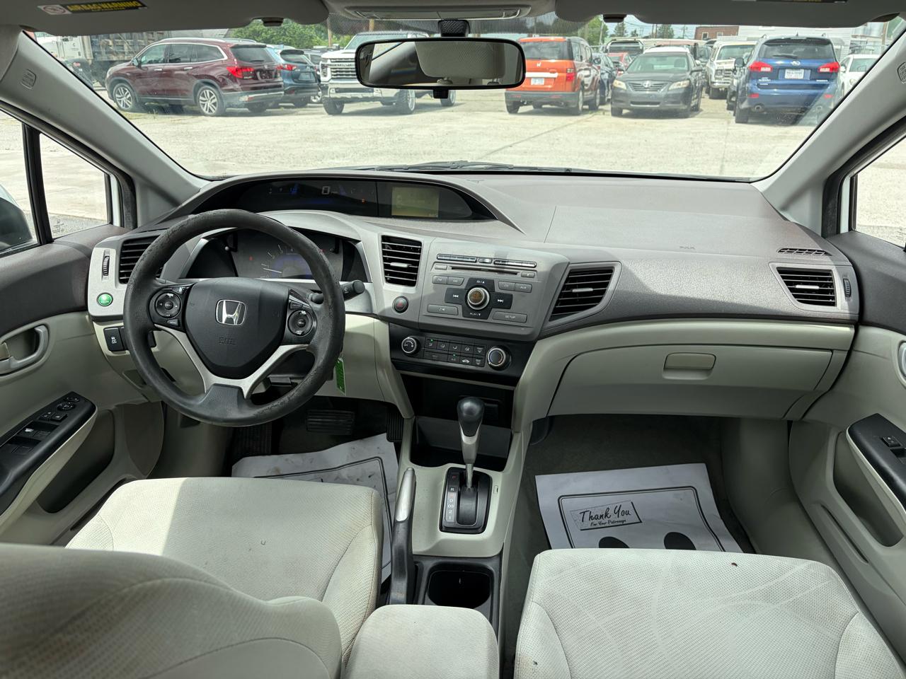 Honda Civic LX Sedan 5-Speed AT 2012