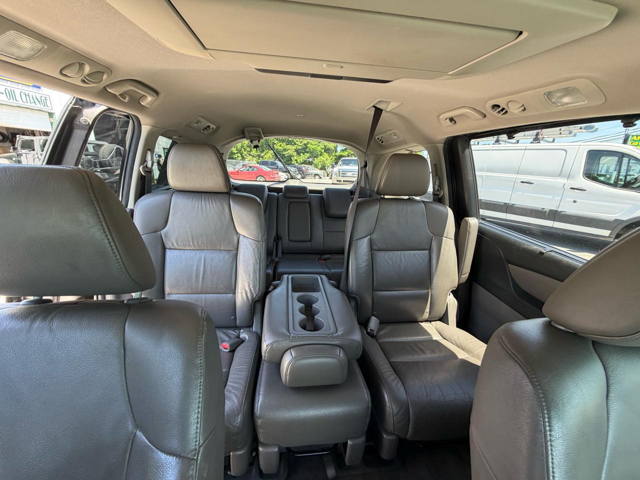 Honda Odyssey Touring 2011