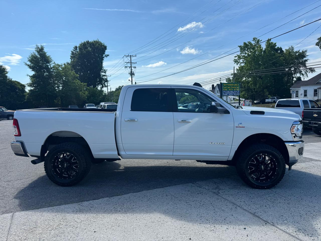 RAM 2500 Big Horn 4x4 Crew Cab 6'4" Box 2019