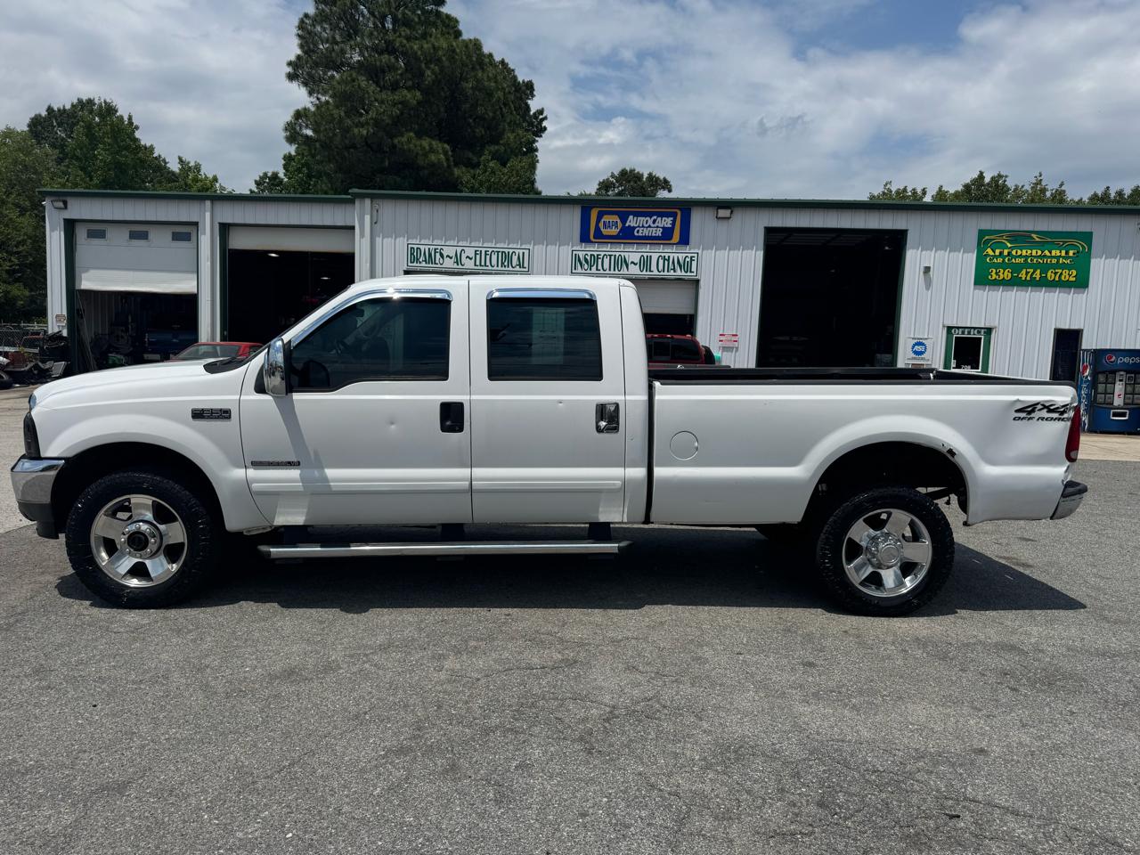 Ford F-350 SD XL Crew Cab 4WD 2002