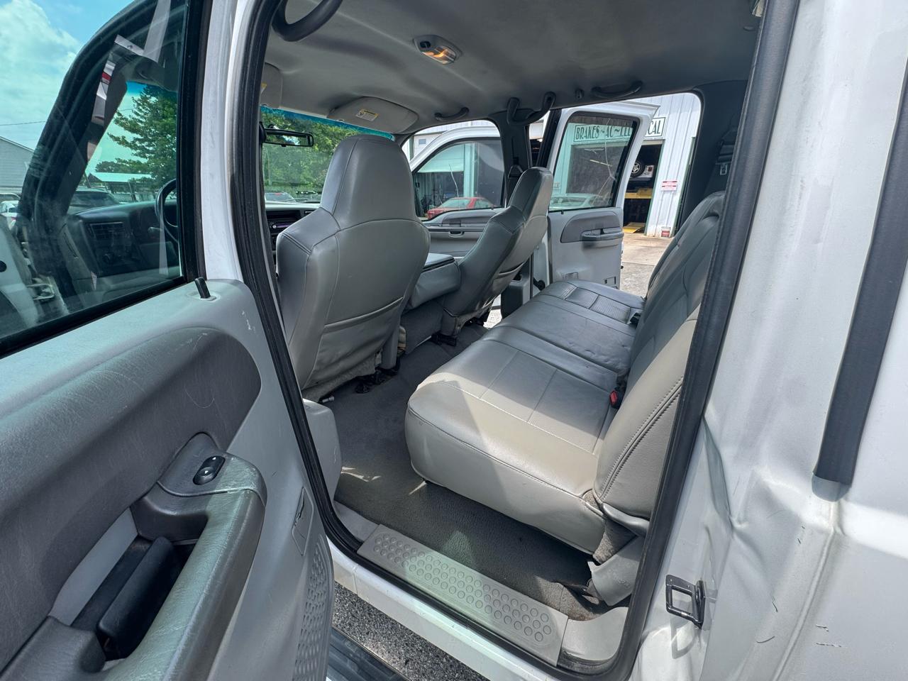 Ford F-350 SD XL Crew Cab 4WD 2002