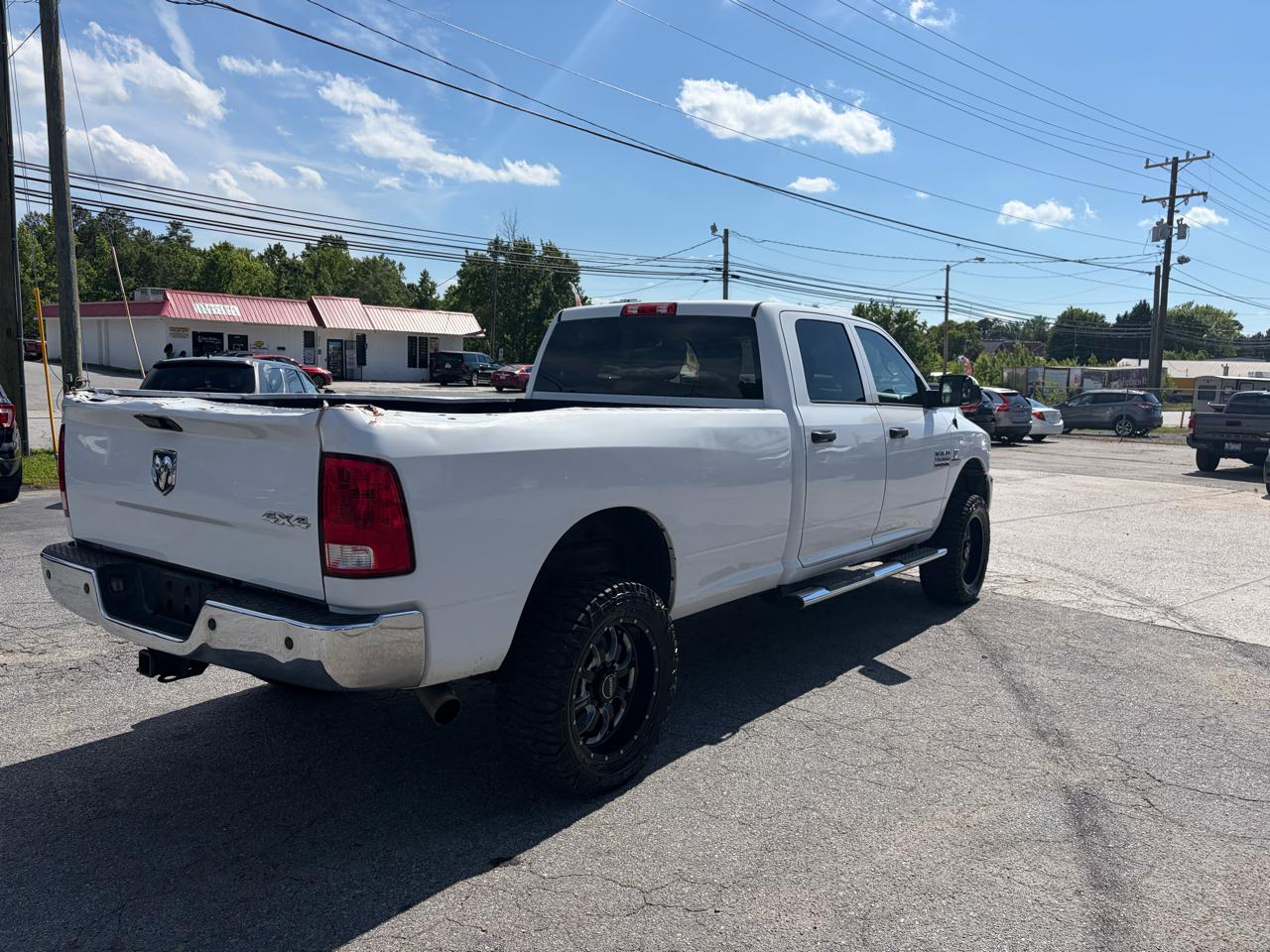 RAM 2500 Tradesman Crew Cab LWB 4WD 2018