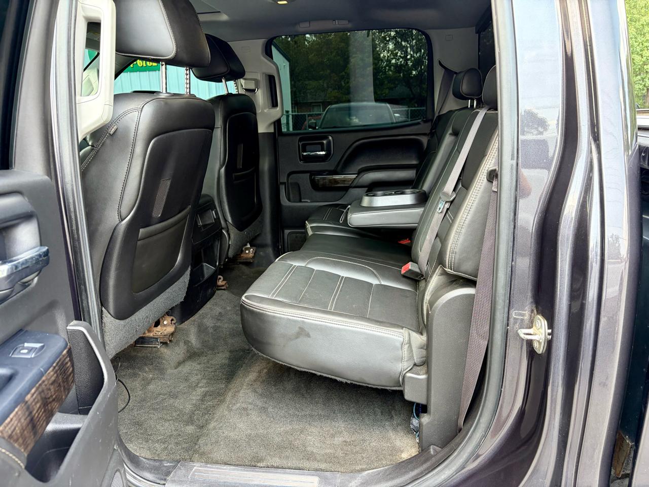 GMC Sierra 2500HD Denali Crew Cab 4WD 2015