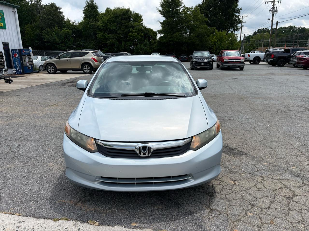 Honda Civic LX Sedan 5-Speed AT 2012