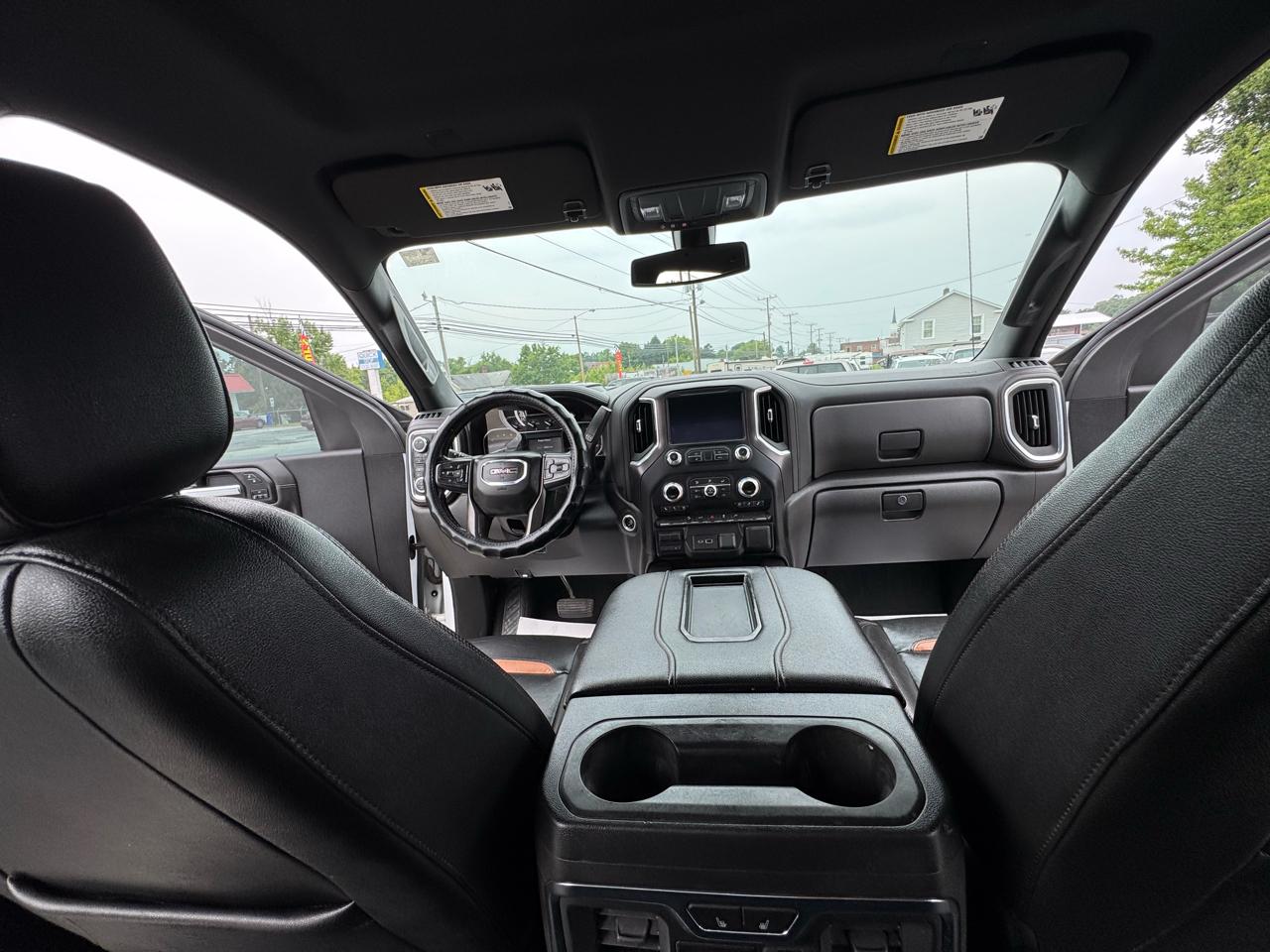 GMC Sierra 1500 AT4 Crew Cab  Short Box 4WD 2021