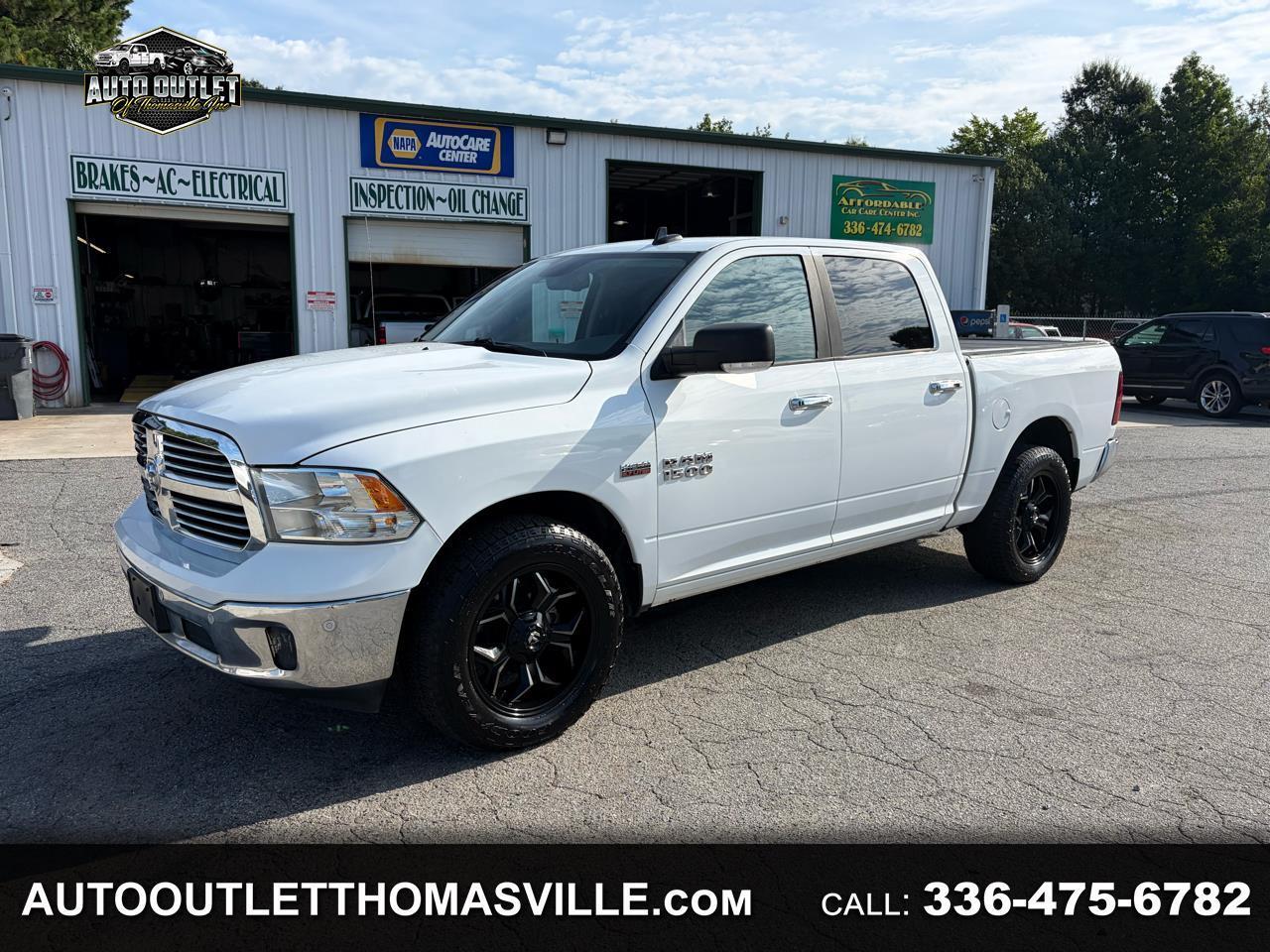RAM 1500 SLT Crew Cab SWB 4WD 2016