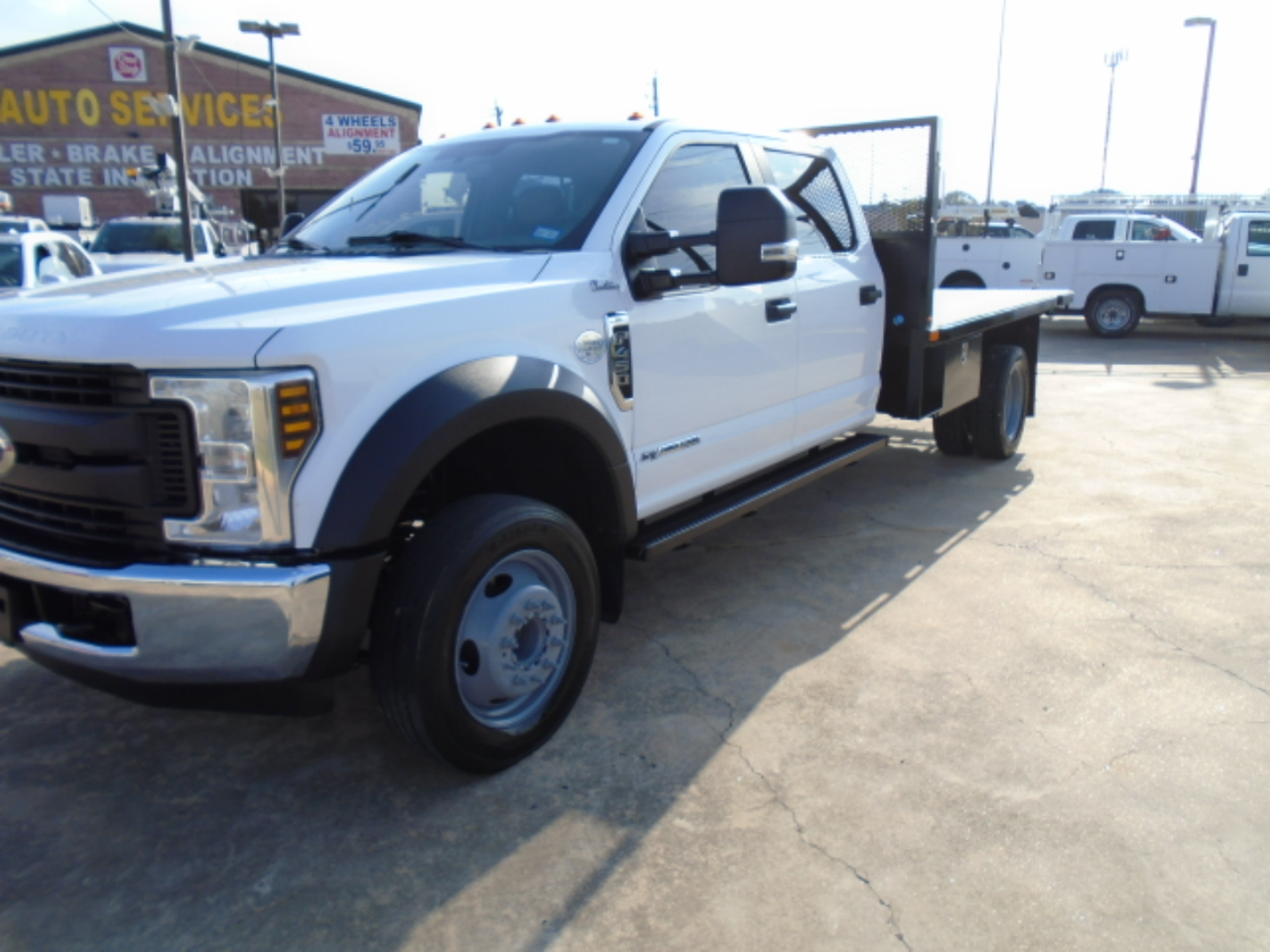 Ford F-450 SD Crew Cab DRW 2WD 2019