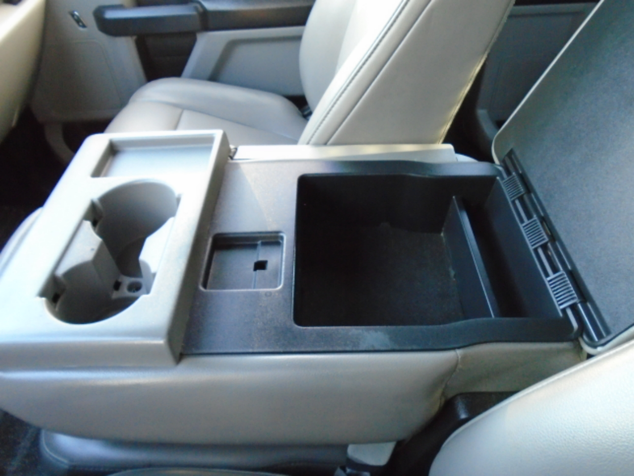 Ford F-450 SD Crew Cab DRW 2WD 2019