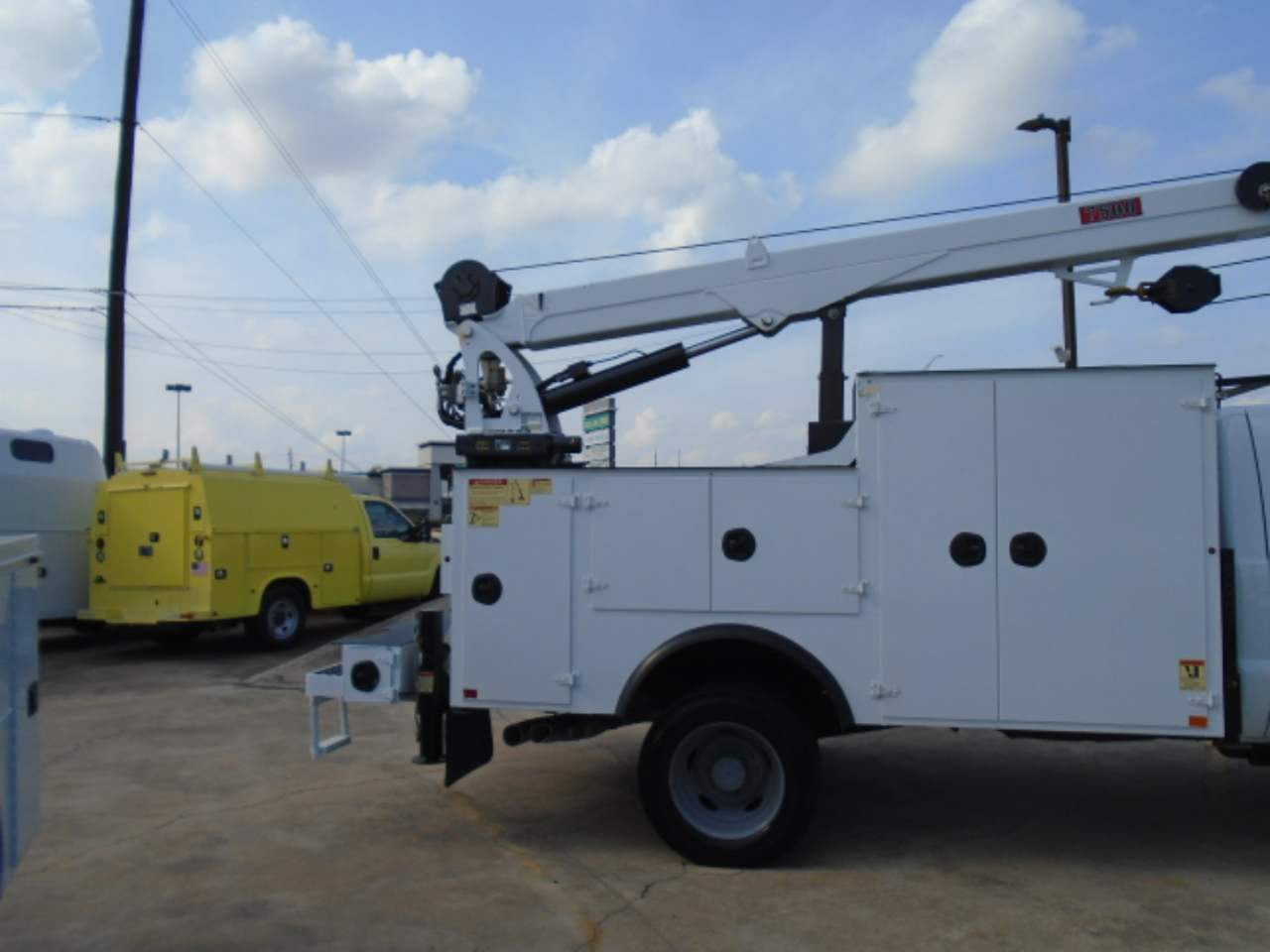 Ford F-550 Regular Cab DRW 2WD 2014