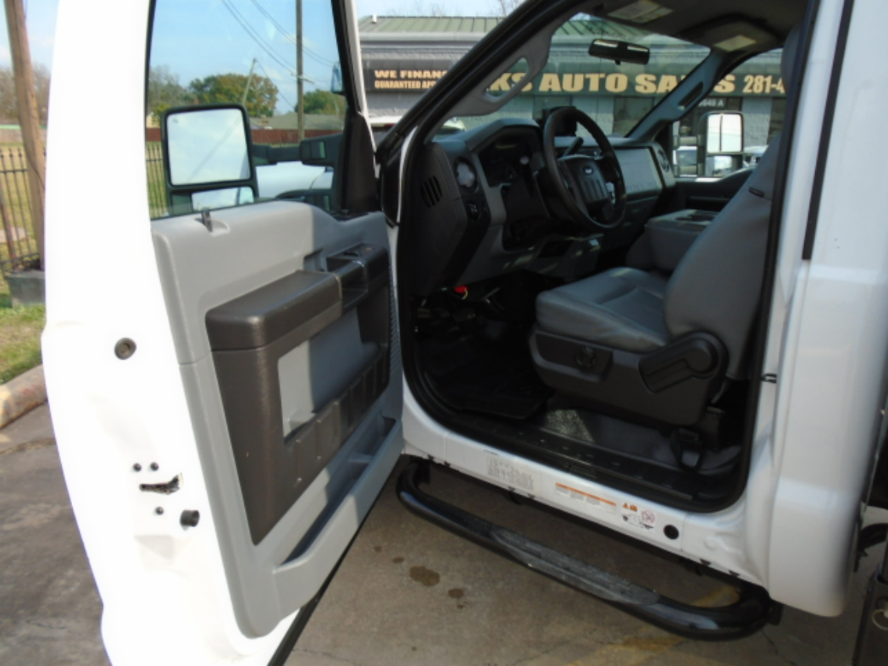 Ford F-550 Regular Cab DRW 2WD 2014