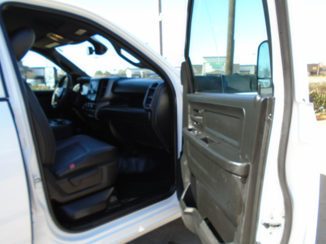 RAM 3500 Crew Cab 4WD DRW 2021