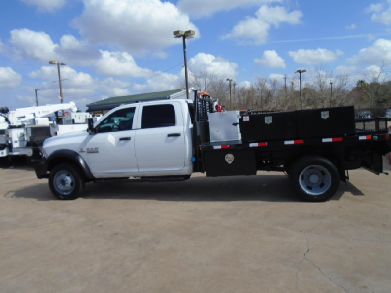 RAM 5500 Crew Cab LWB 4WD DRW 2016