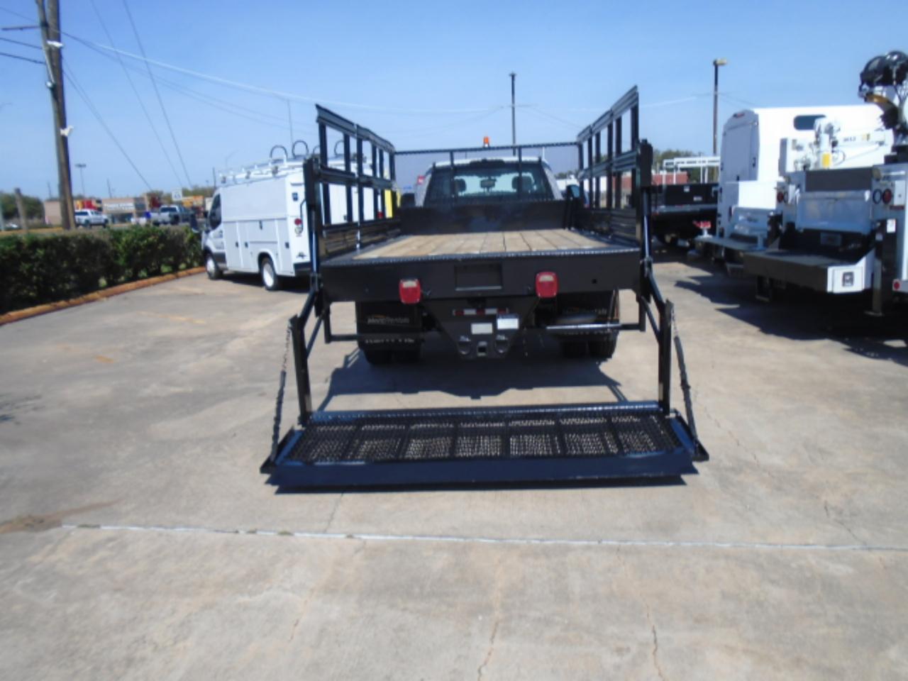 Ford F-550 Crew Cab DRW 4WD 2018