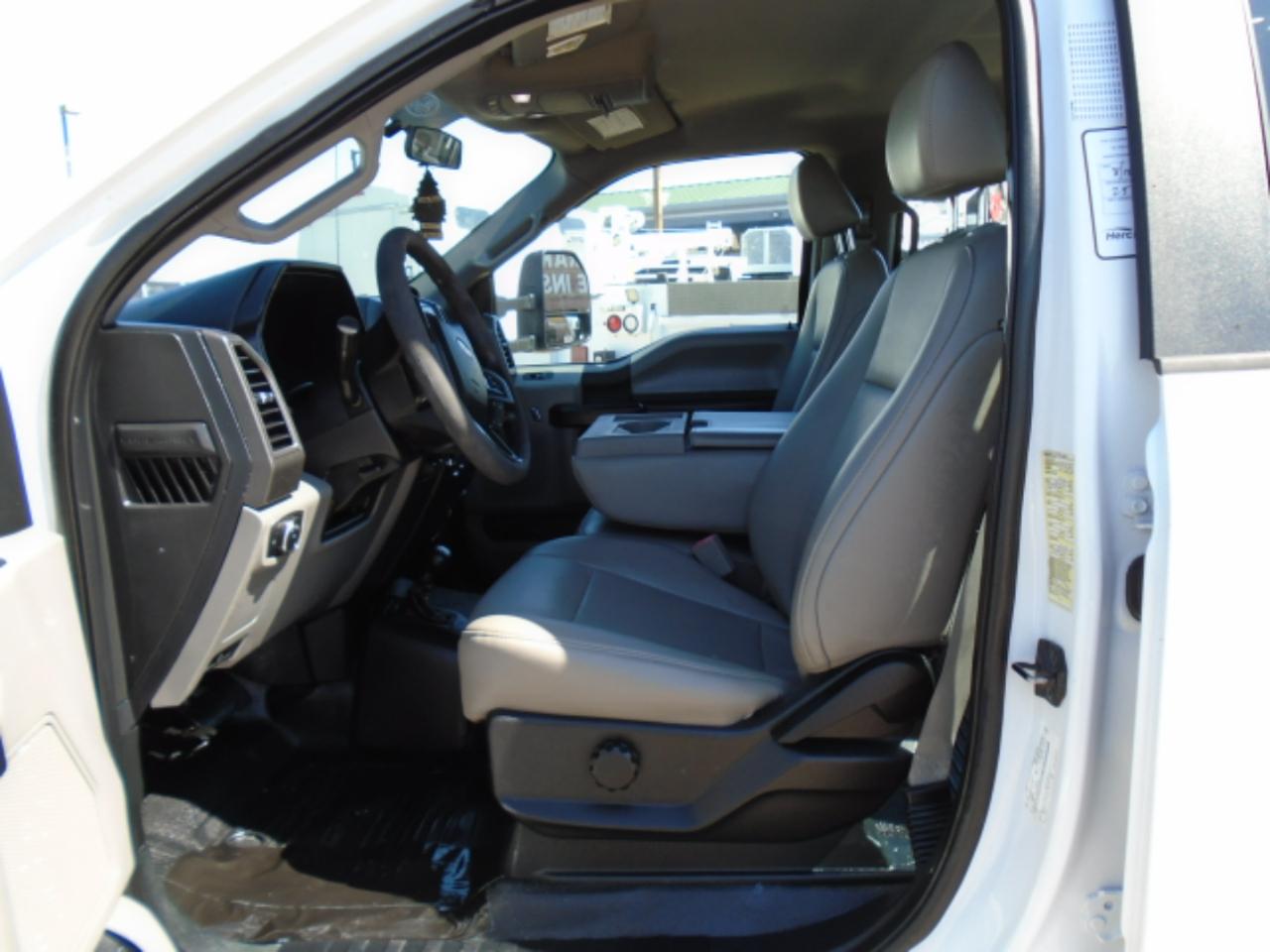 Ford F-550 Crew Cab DRW 4WD 2018