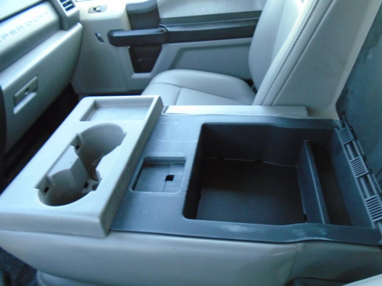 Ford F-550 Crew Cab DRW 4WD 2018