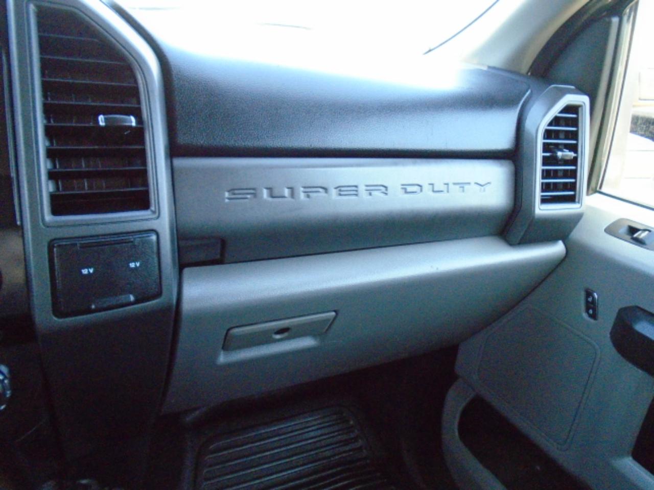 Ford F-550 Crew Cab DRW 4WD 2018