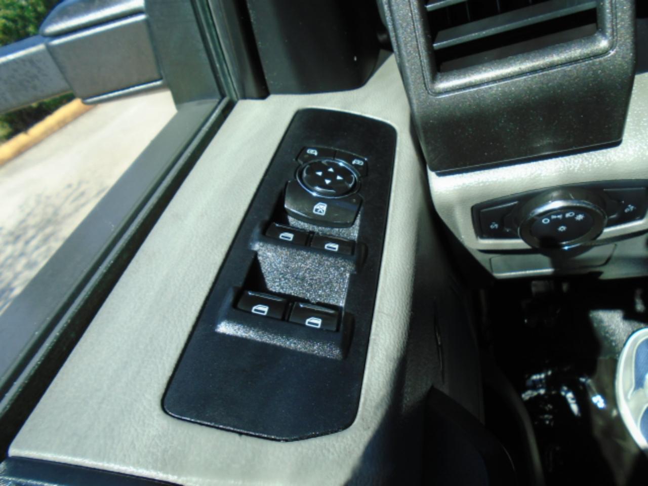 Ford F-550 Crew Cab DRW 4WD 2018