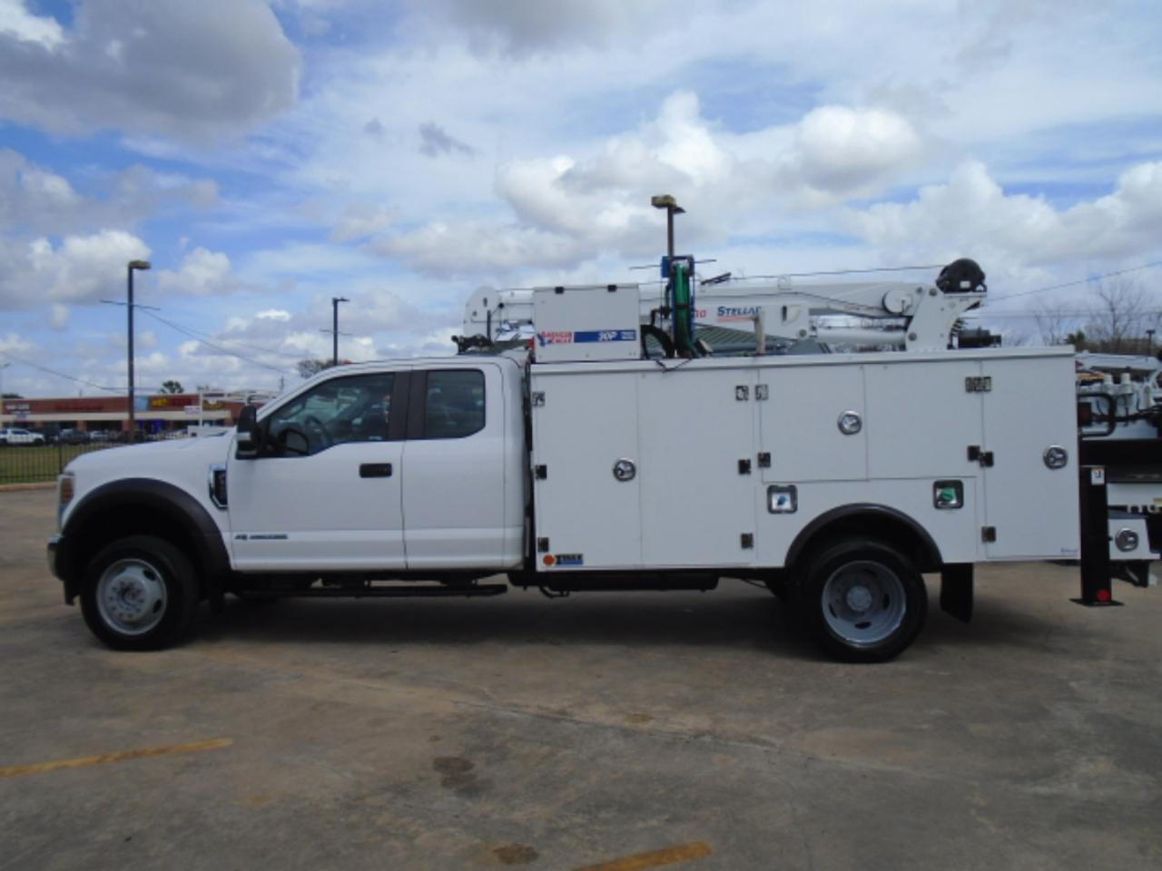 Ford F-550 SuperCab DRW 4WD 2019