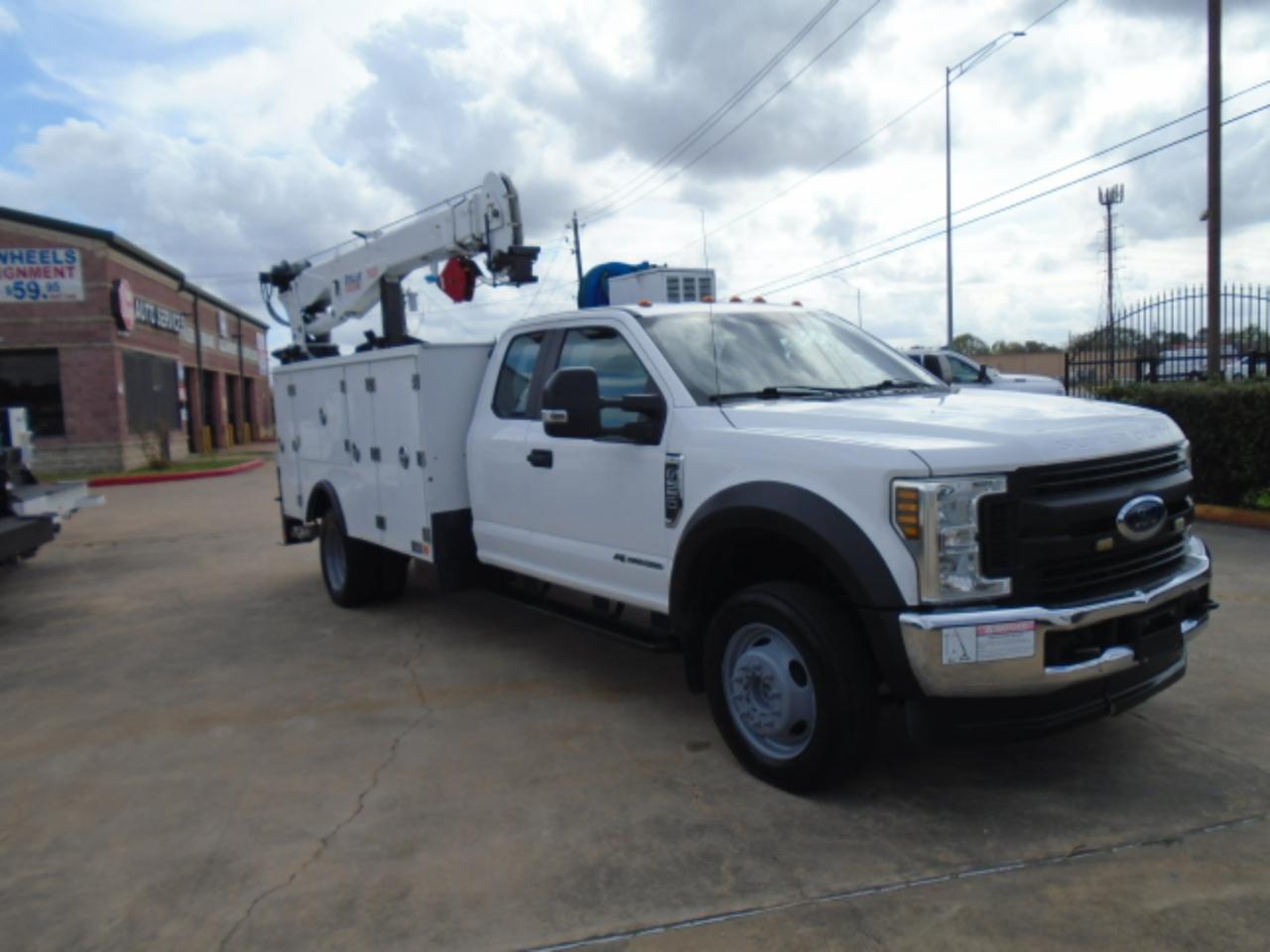 Ford F-550 SuperCab DRW 4WD 2019