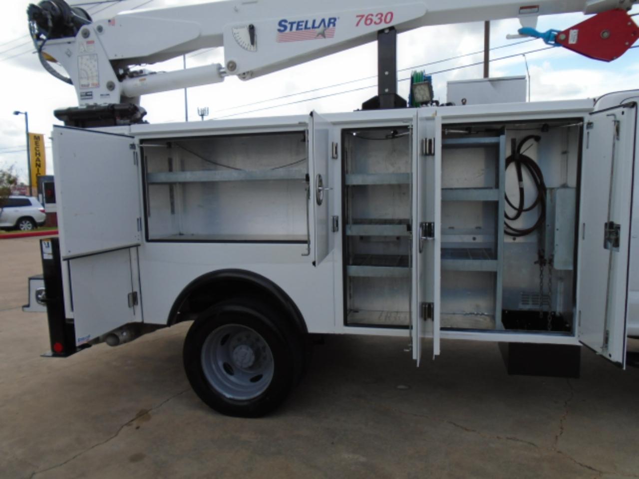 Ford F-550 SuperCab DRW 4WD 2019