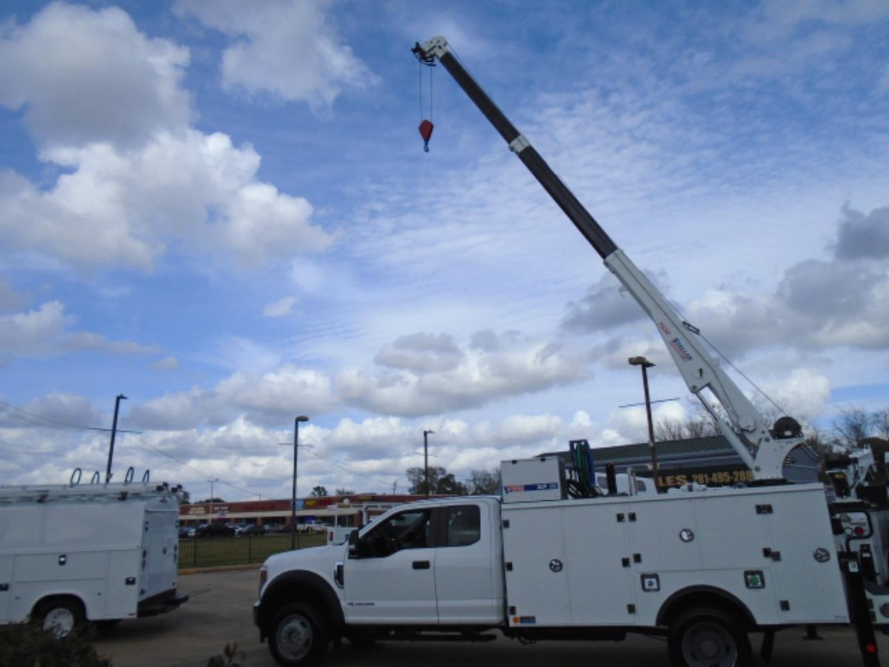 Ford F-550 SuperCab DRW 4WD 2019