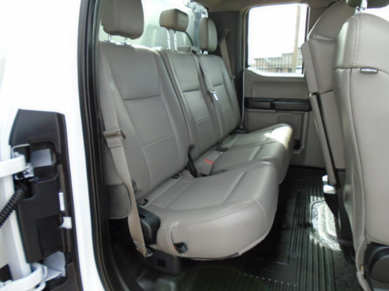 Ford F-550 SuperCab DRW 4WD 2019