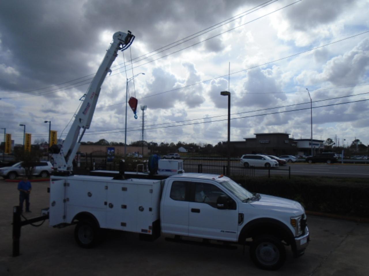 Ford F-550 SuperCab DRW 4WD 2019