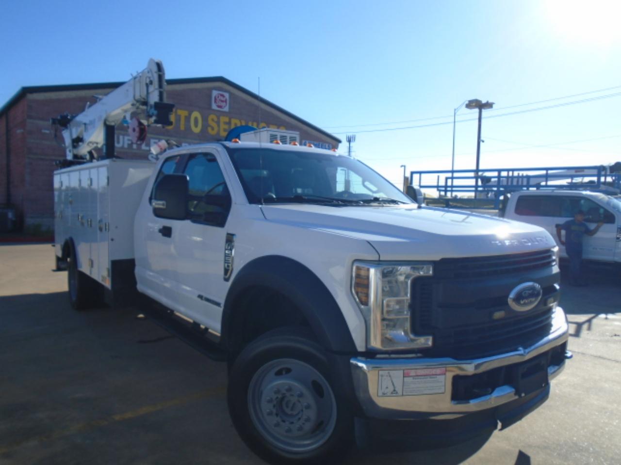 Ford F-550 SuperCab DRW 4WD 2019