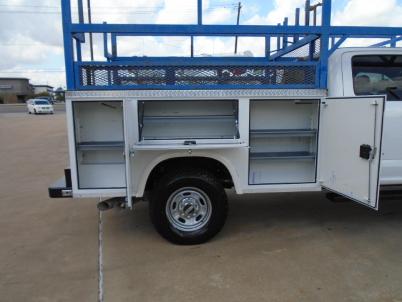 Ford F-250 SD XL Crew Cab Long Bed 4WD 2017