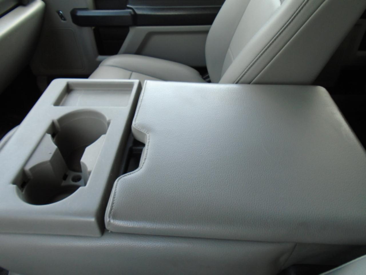 Ford F-250 SD XL Crew Cab Long Bed 4WD 2017