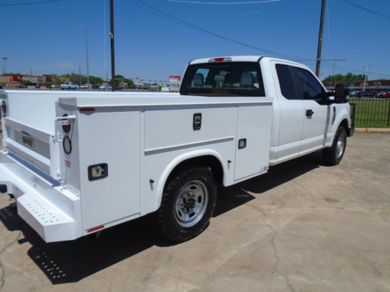 Ford F-250 SD XL SuperCab Long Bed 2WD 2019