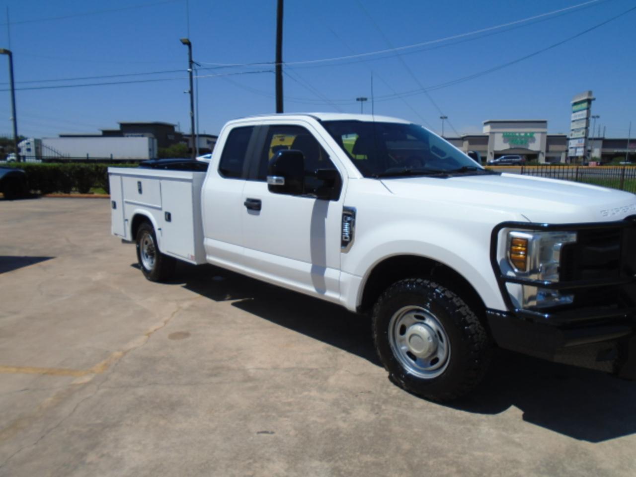 Ford F-250 SD XL SuperCab Long Bed 2WD 2019