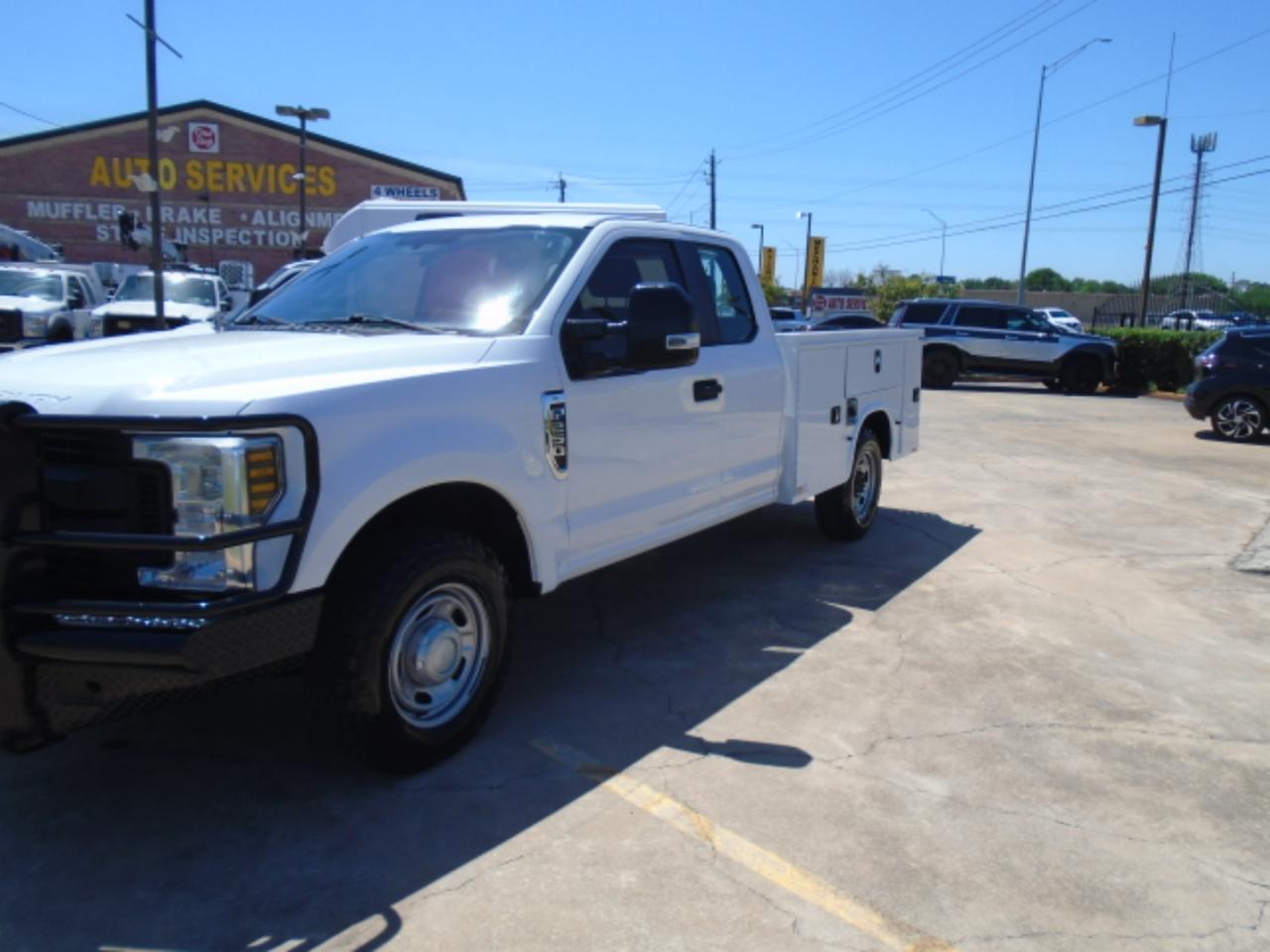 Ford F-250 SD XL SuperCab Long Bed 2WD 2019