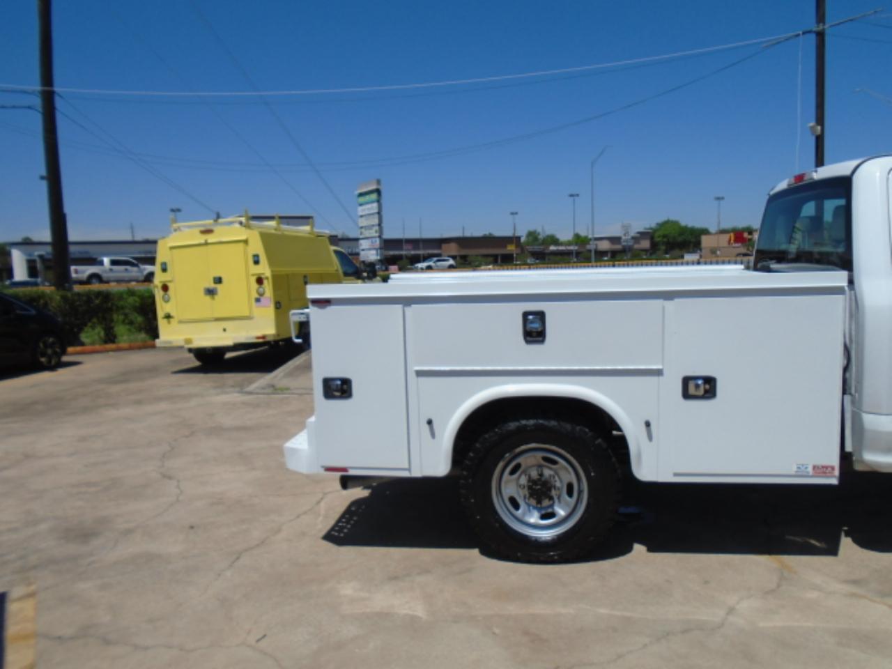 Ford F-250 SD XL SuperCab Long Bed 2WD 2019