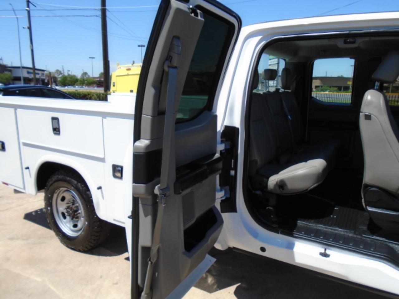 Ford F-250 SD XL SuperCab Long Bed 2WD 2019