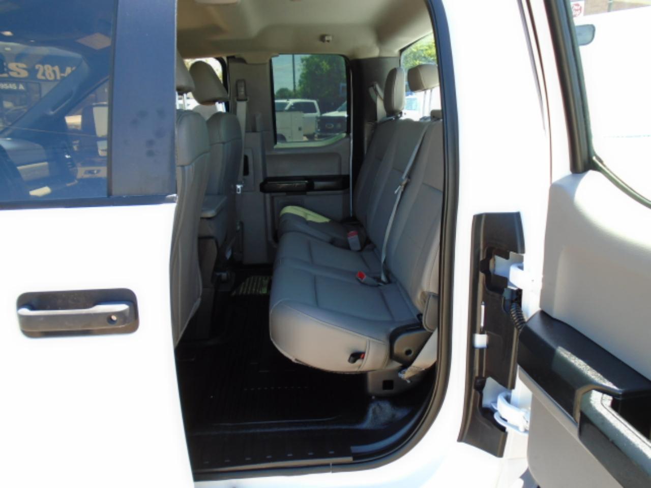 Ford F-250 SD XL SuperCab Long Bed 2WD 2019