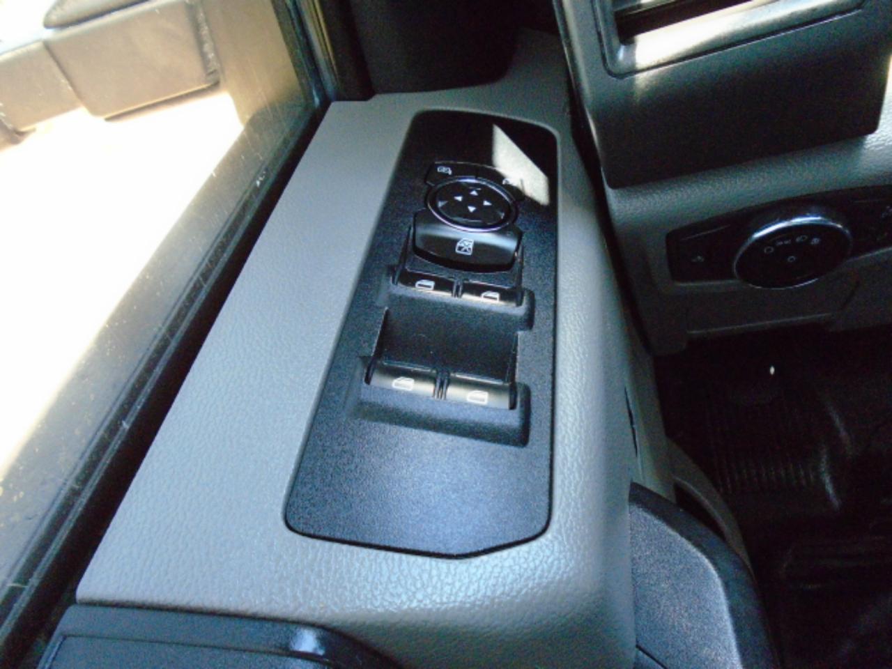 Ford F-250 SD XL SuperCab Long Bed 2WD 2019