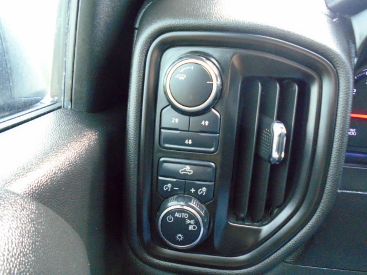 Chevrolet Silverado 3500HD Work Truck Double Cab 4WD 2020