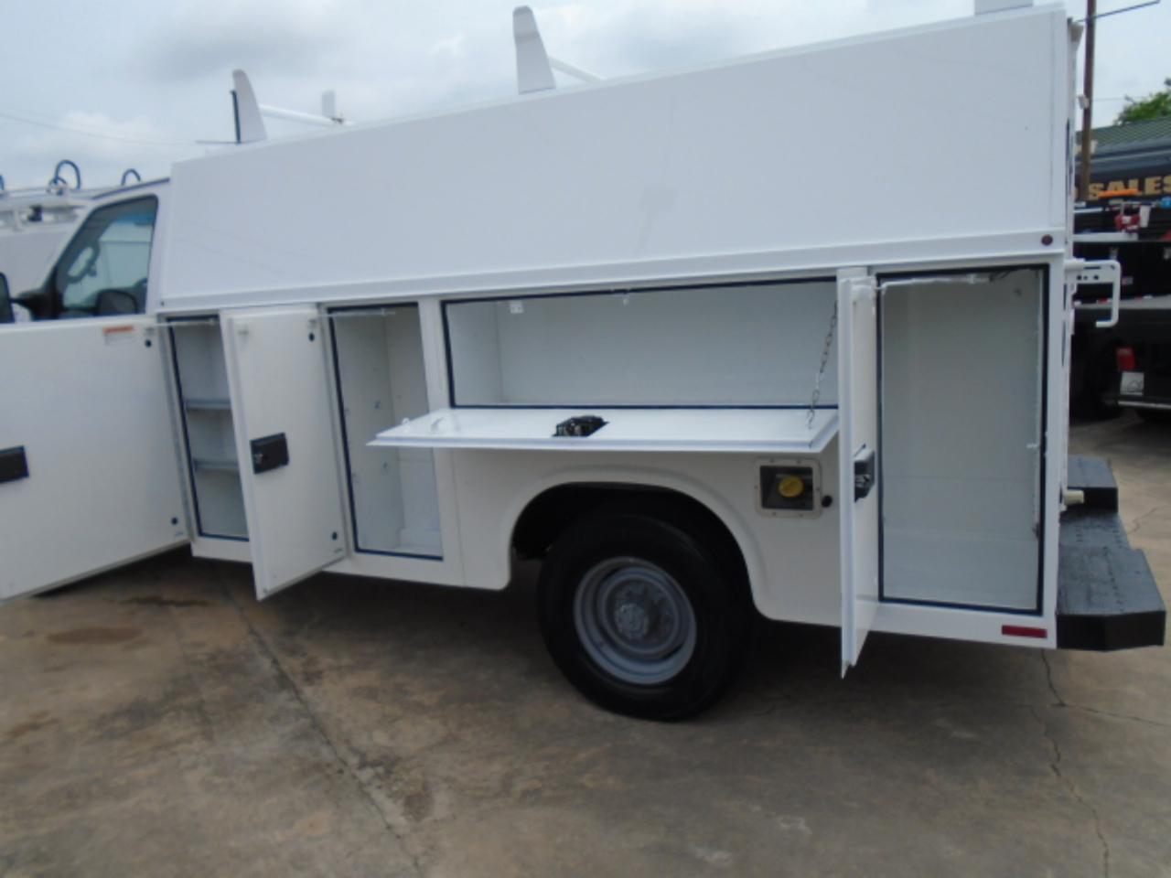 Ford Econoline E-350 Super Duty 2016