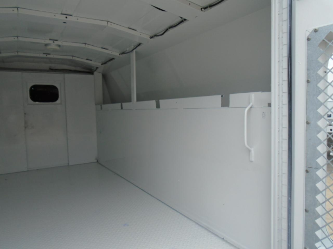 Ford Econoline E-350 Super Duty 2016