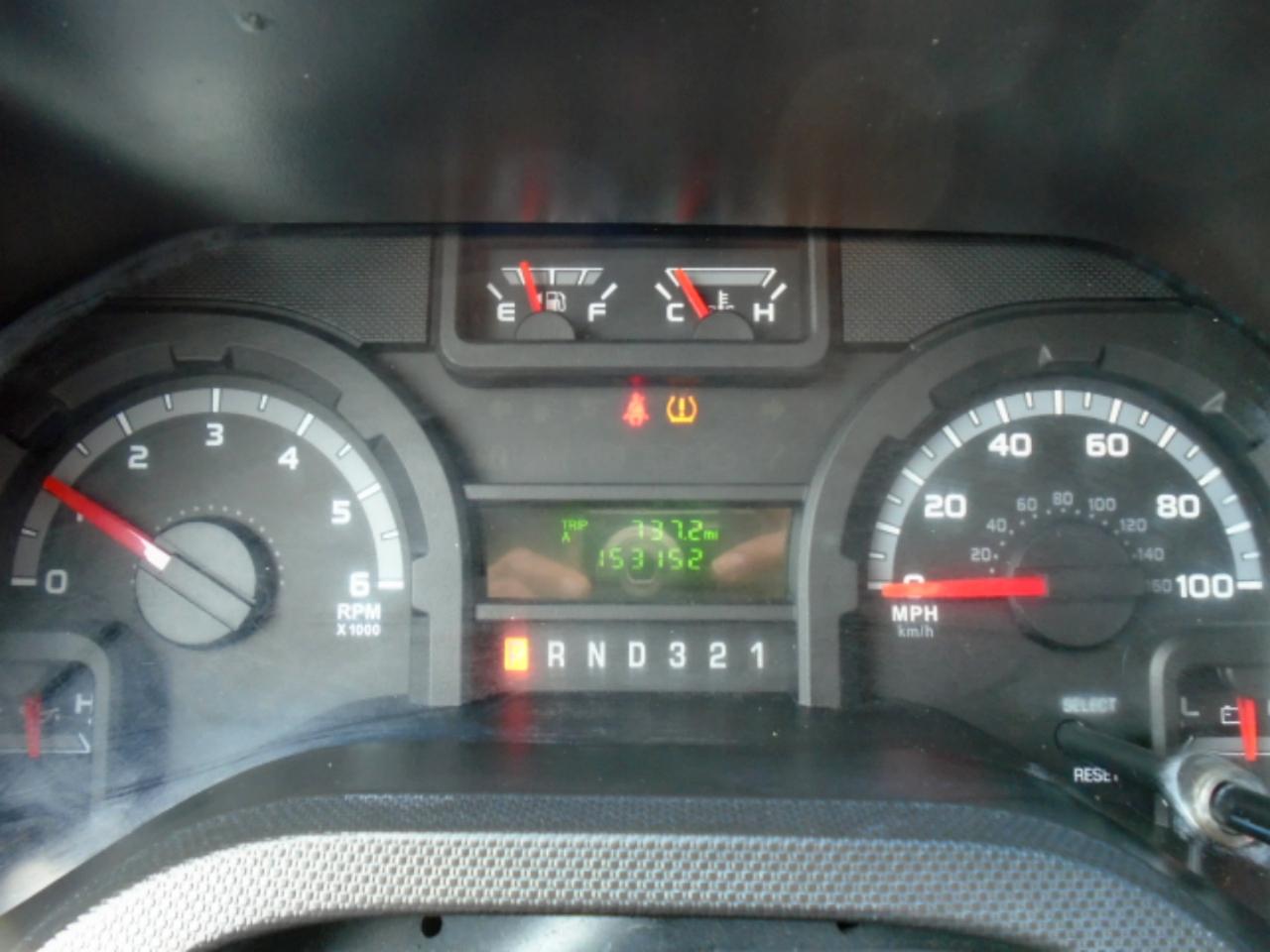 Ford Econoline E-350 Super Duty 2016