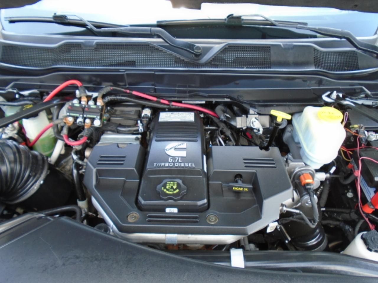 RAM 5500 Crew Cab SWB 4WD DRW 2024