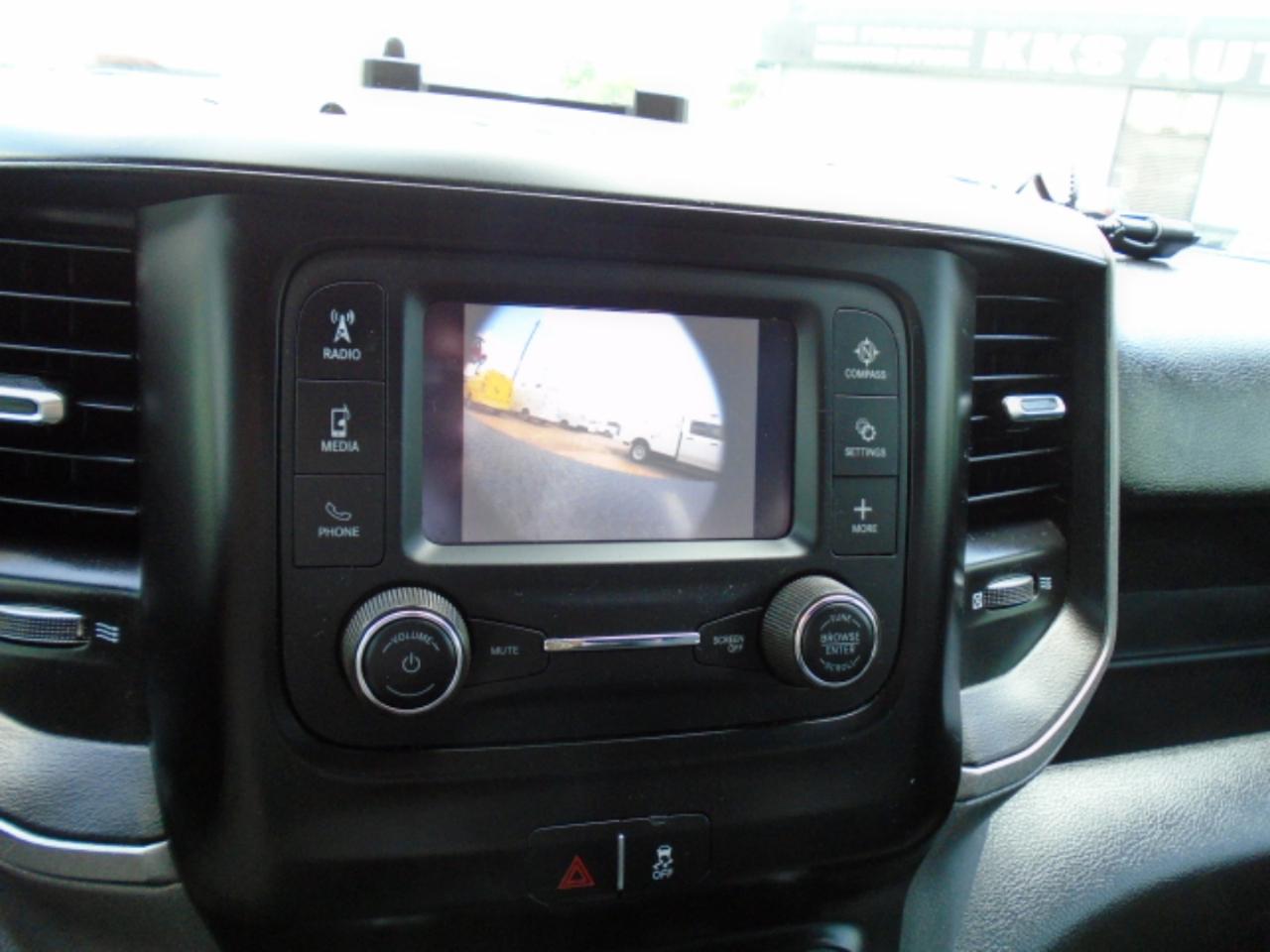 RAM 5500 Crew Cab SWB 4WD DRW 2024