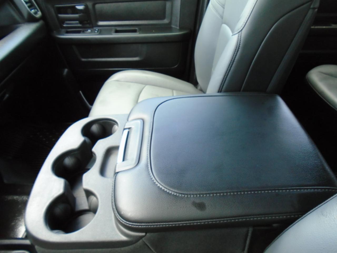 RAM 5500 Crew Cab SWB 4WD DRW 2024