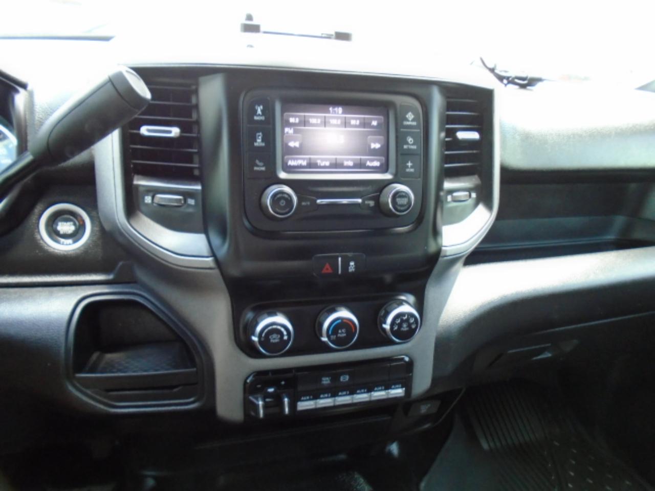 RAM 5500 Crew Cab SWB 4WD DRW 2024