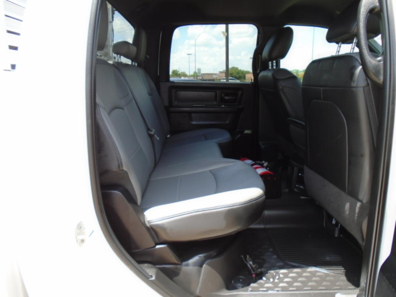 RAM 5500 Crew Cab SWB 4WD DRW 2024