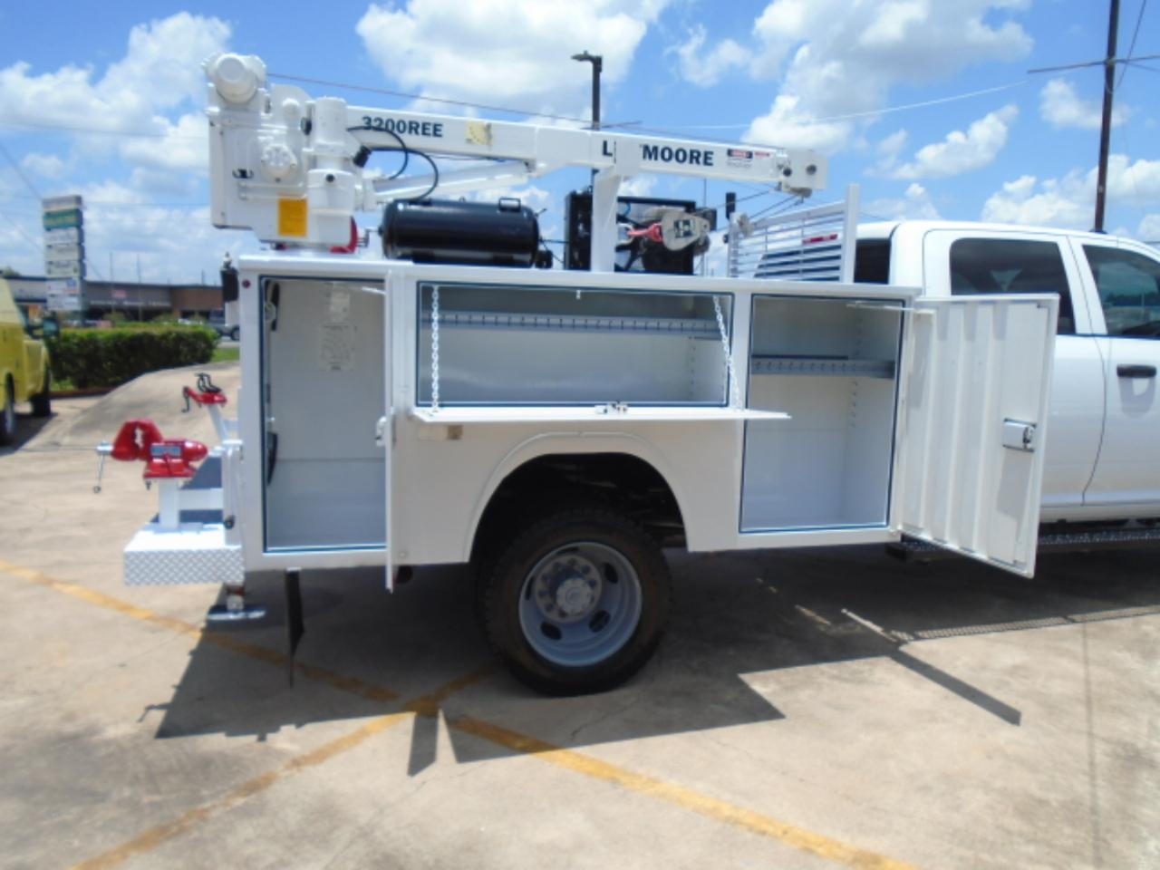 RAM 5500 Crew Cab SWB 4WD DRW 2024