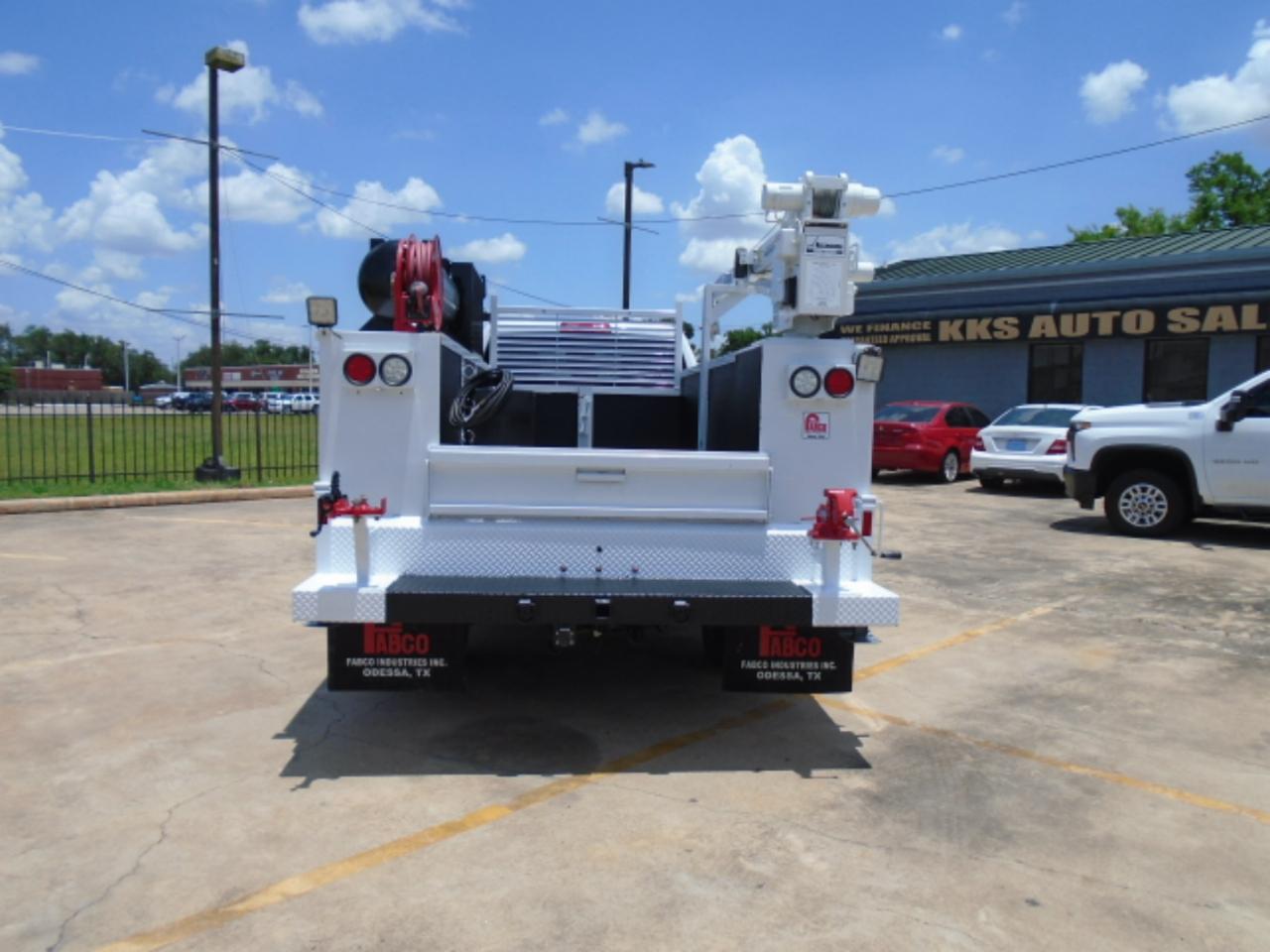 RAM 5500 Crew Cab SWB 4WD DRW 2024