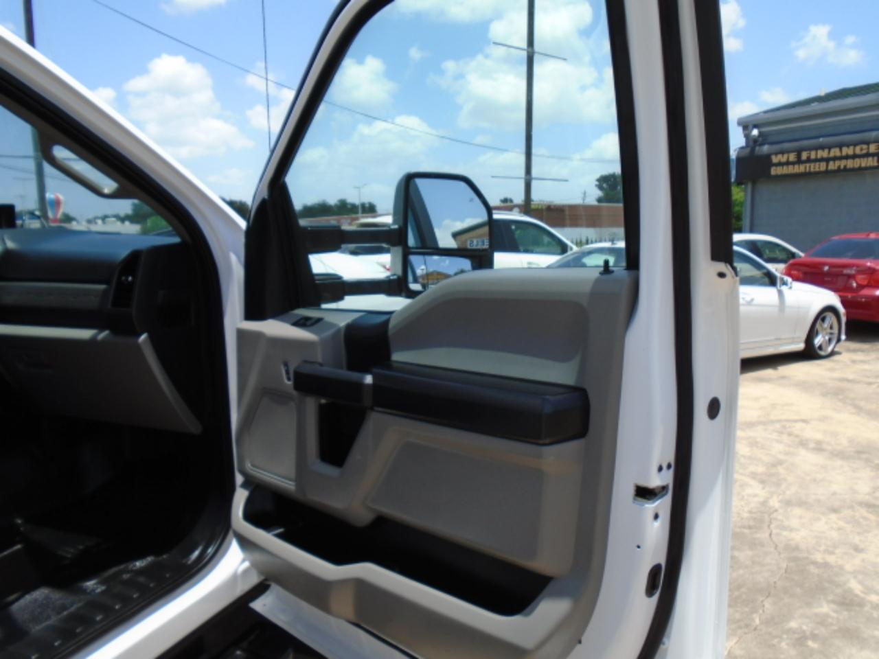 Ford F-550 Regular Cab DRW 2WD 2019