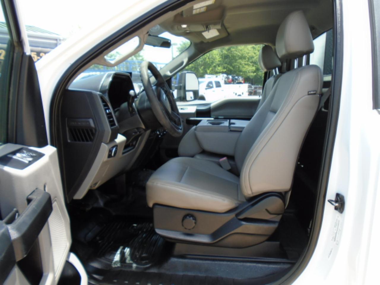 Ford F-550 Regular Cab DRW 2WD 2019